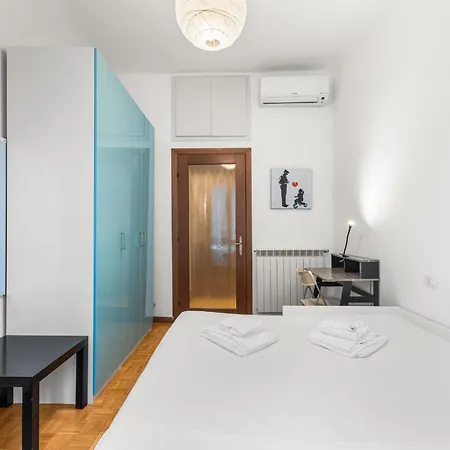 Fara - Centro - 8 Posti - Wifi Daire Milano